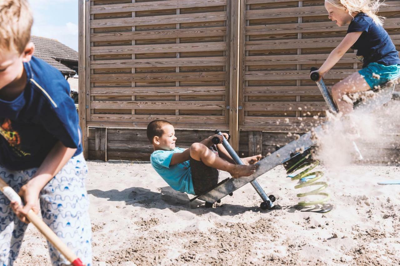 Vakantiedorp Marinapark ミデルケルケ エクステリア 写真